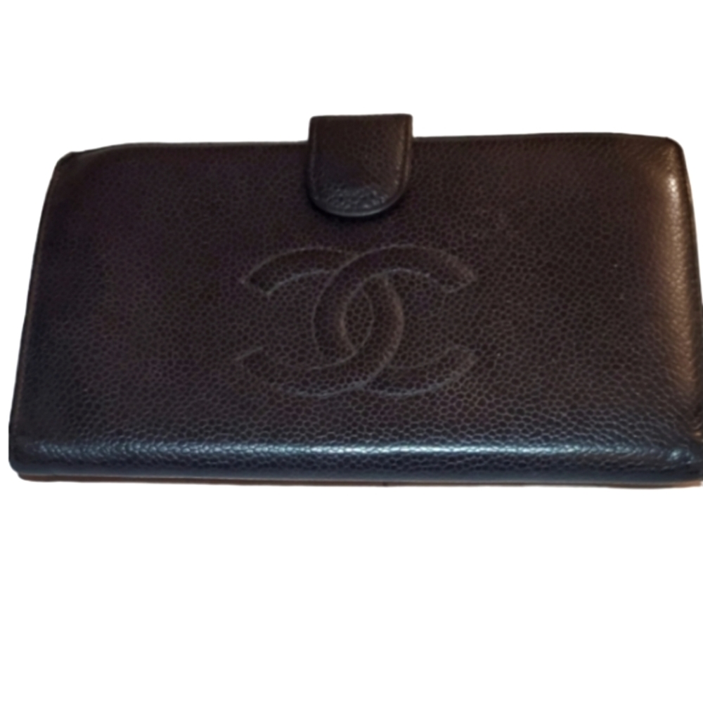 Chanel Black Embossed Caviar Leather long wallett vintage